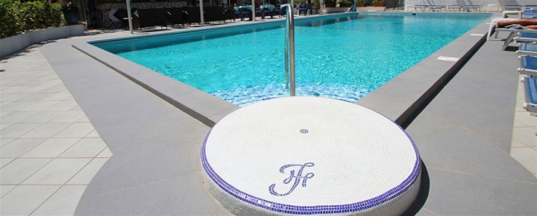 أفضل العروض ل فلوريدا شاطى نابولى