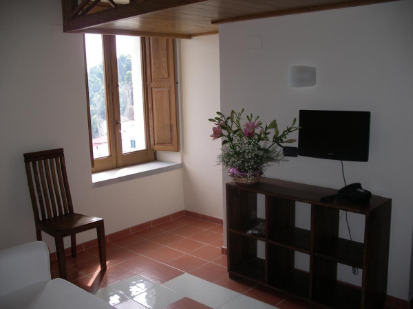 أفضل العروض ل لانتيكو ايبيسكوبيو شاطى نابولى