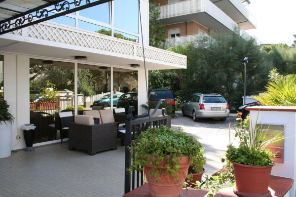 أفضل العروض ل فندق مونتكارلو ريميني