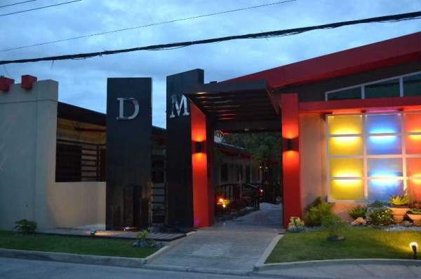 Best offers for DM Residente Resort Angeles 