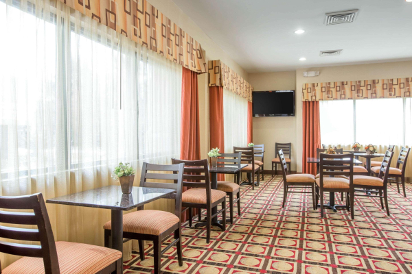Best offers for Comfort Suites Golden Isles Gateway Brunswick 