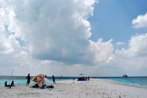 Best offers for Holiday Lodge south Male Atoll