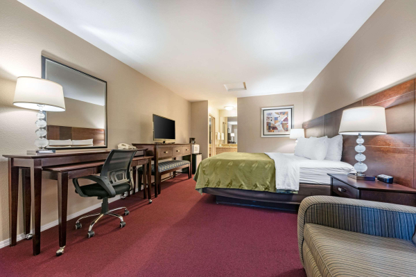 Best offers for Quality Inn (Monterrey) California City 