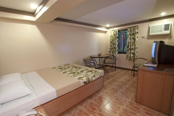 Best offers for Pinoy Pamilya Hotel Pasay