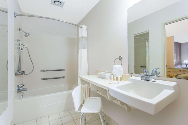 Best offers for Days Inn By Wyndham Lexington Lexington 