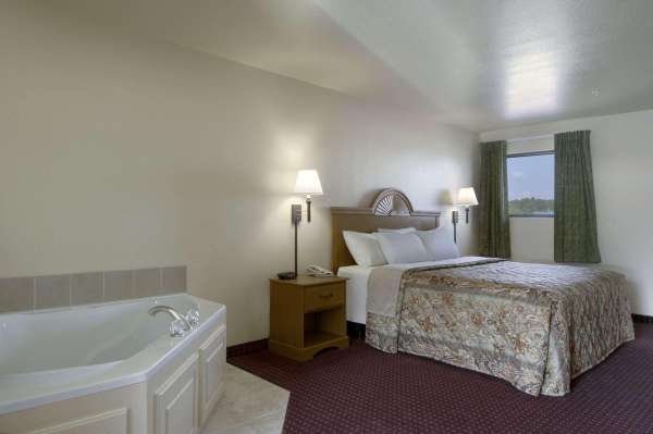 Best offers for Days Inn By Wyndham Centre Rainsville