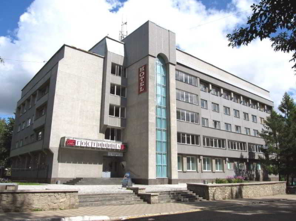 Best offers for Gostinitsa pravitelstva Kirovskoy oblasti Kirov 