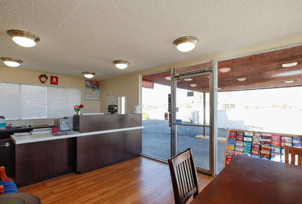 Best offers for Red Roof Inn Mojave Lancaster
