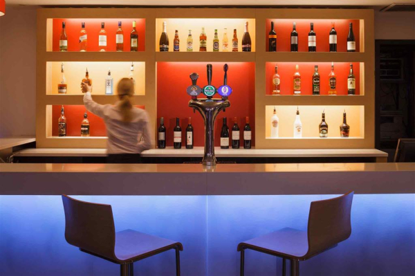 أفضل العروض ل يبيس لندن دوكلاندس كاناري وهارف سينترال لوندون