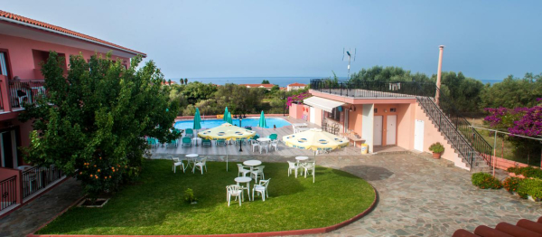 أفضل العروض ل باراديس ست يوديوس سكالا كفالونياس