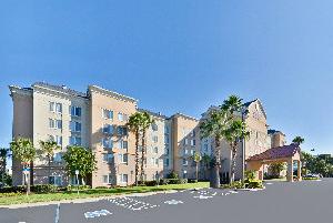 COMFORT INN & SUITES NEAR UNIVERSAL ORLANDO RESORT-CONVENTION CENTER
