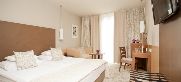 أفضل العروض ل  بودسيترتك