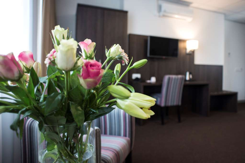 Best offers for Best Western Hotel De Jonge Groningen 