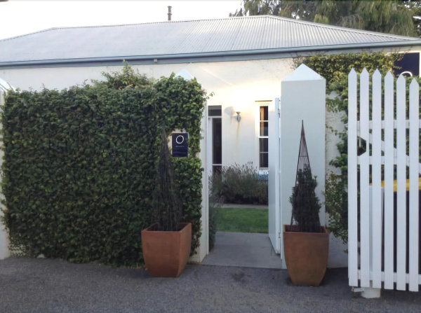 أفضل العروض ل وسكارس واترفرونت بوتيك جريت اوشن رود