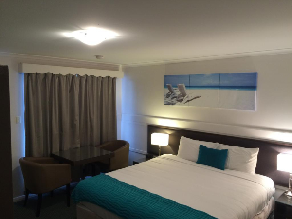 Best offers for Pan Co Victor Harbor Fleurie Peninsula