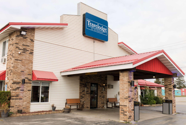 Best offers for Travelodge by Wyndham Escanaba Cheboygan