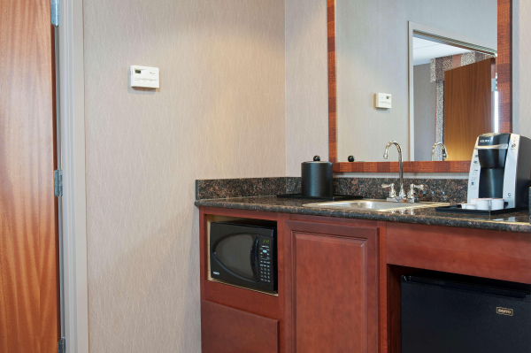 Best offers for Hilton Garden Inn Columbus/Edinburgh Columbus