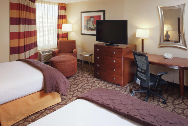 Best offers for Doubletree By Hilton Hotel Jackson Dyersburg