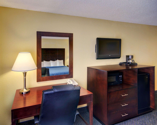 Best offers for Quality Inn & Suites (Grand Praire) Dallas 
