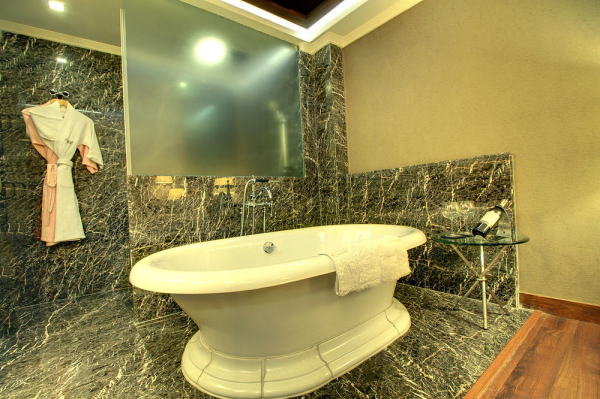 Best offers for The Pllazio Hotel Gurgaon Gurgaon