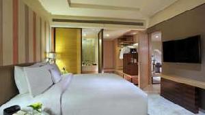 DOUBLETREE BY HILTON SUKHUMVIT BANGKOK