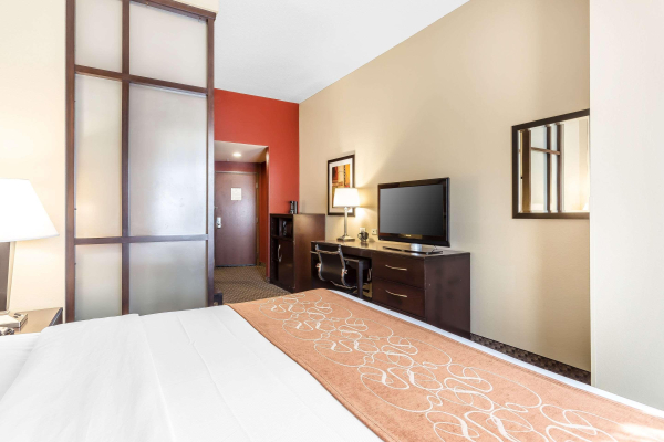Best offers for Comfort Suites West of the Ashley Mount Pleasant Mount Pleasant