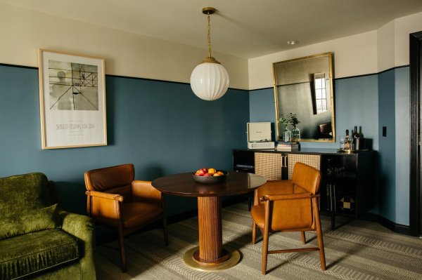 Best offers for Emeline Charleston