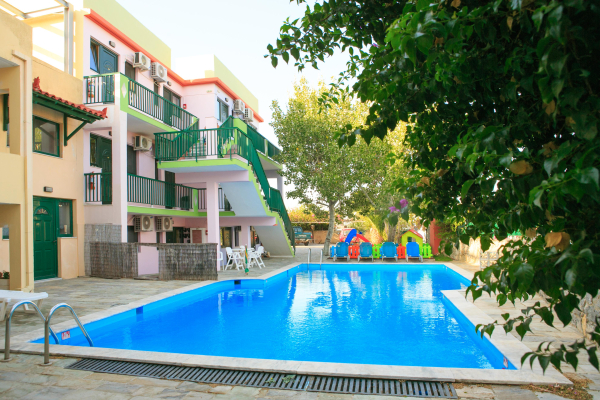 Best offers for Stroubis Studios Karfas
