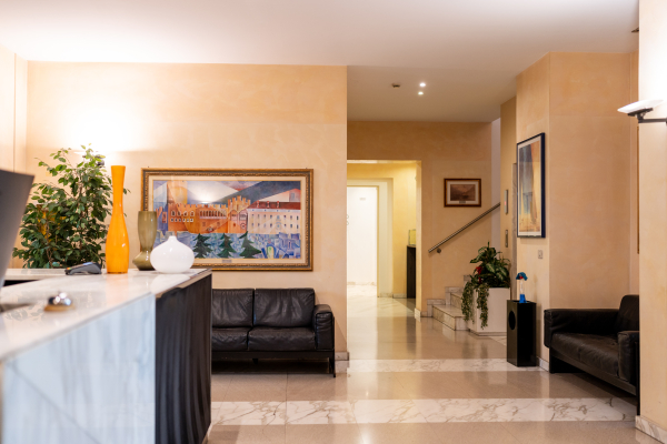 أفضل العروض ل  مونا