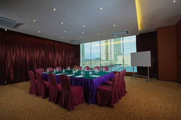 Best offers for Courtyard Hotel @1Borneo Sabah