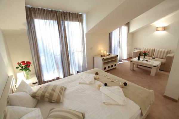 Best offers for Par Avion Apriltsi 