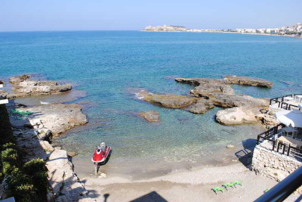 أفضل العروض ل ميستروس ايكسكلاصيف سويتس رذيمنون