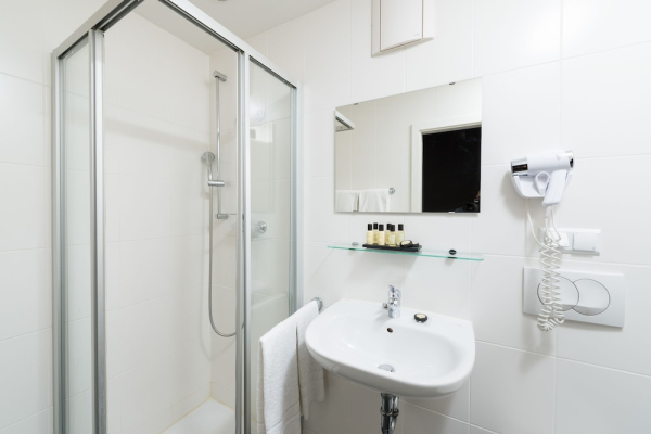 Best offers for Hotel Munich Inn - Design Hotel Munich