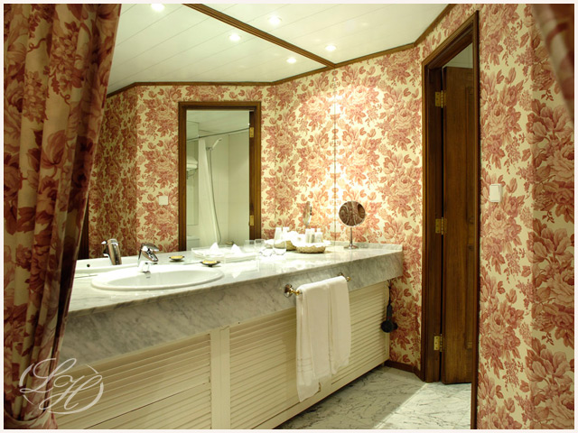 Best offers for LAS HAYAS RESORT HOTEL						 Ushuaia