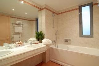 أفضل العروض ل فندق  اذنساتريام أثينا