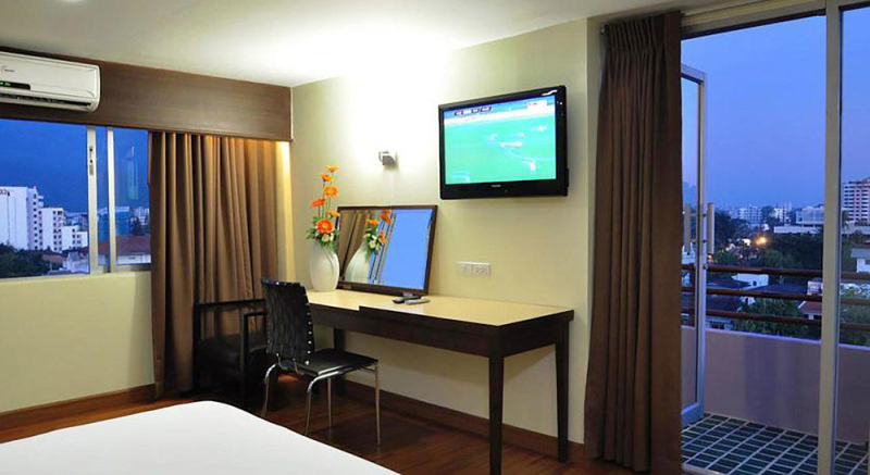 Best offers for MAYFLOWER GRANDE chengmai