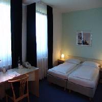 أفضل العروض ل  مادليتز فيلميرسدورف