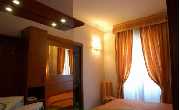 أفضل العروض ل فندق دينا روما