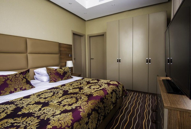 Best offers for HOTEL KHRESCHATYK KIEV Kiev