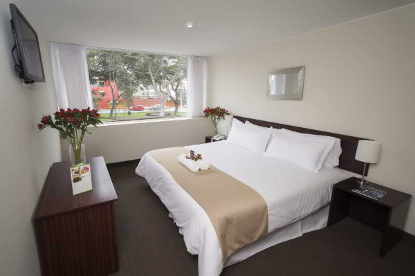 Best offers for El Angolo Lima