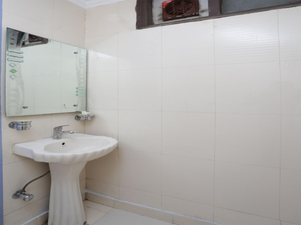 Best offers for OYO 1660 Hotel Topaz New Delhi