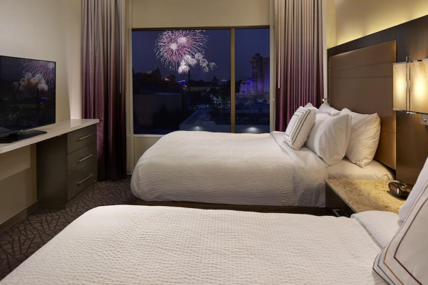 أفضل العروض ل منتجع رسايدنسان باى ماريوتاتاناهيم  /كونفنشن كنتر اناهيم 