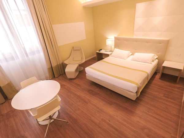 أفضل العروض ل فندق بست وسترن ميراجى فيرا ميلانو