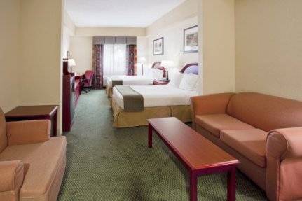 Best offers for HOLIDAY INN EXPRESS HOTEL & SUITES WEST PALM BEACH METROCENTRE West Palm Beach