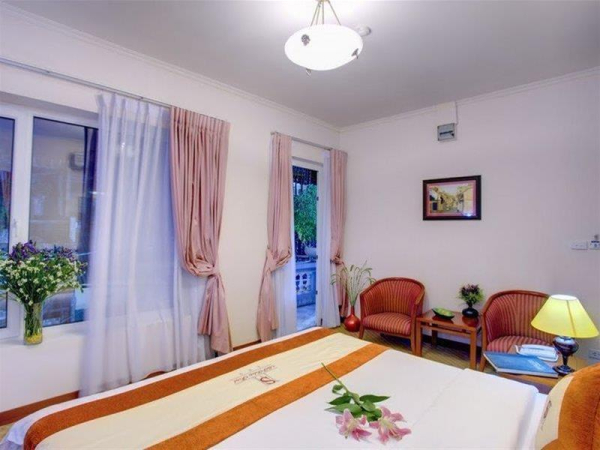 Best offers for MS Salute Hanoi Ham Tan 