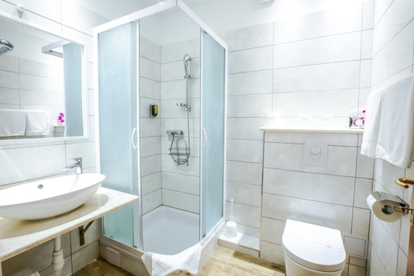 Best offers for HOTEL VILLA ADRIATICA Brac   Island