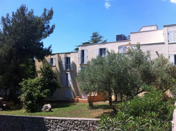 أفضل العروض ل فندق درازيكا  , تاماريس فيلااند فيلا لوفوركا كرك