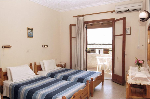 Best offers for Leftis Romantica MORAITIKA