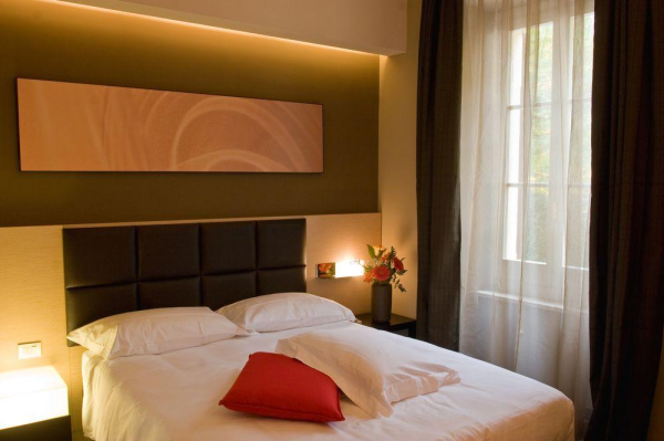 Best offers for UNA Hotels Villa dei Platani - Foligno Foligno
