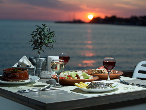 Best offers for Olive Press Molivos